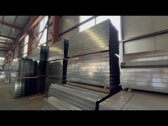 Tela de cabos de aço de aço de prata montada na parede