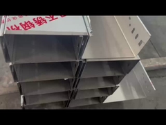 Caixa de cabos ventilados de aço inoxidável para instalação de baixa manutenção