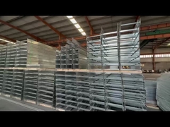 Padrão de escada de aço de prata personalizável, parede montada para gestão de cabos resistentes ao fogo