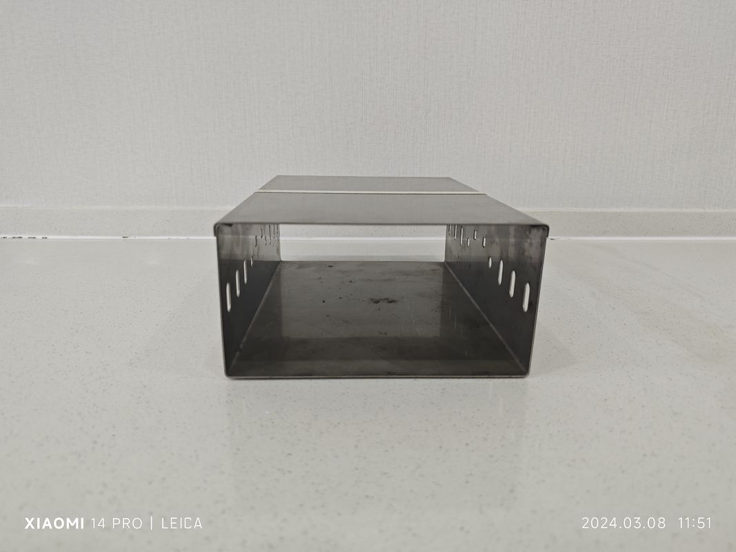 3m - 6m comprimento aço galvanizado cabos perfurados bandeja resistente à corrosão