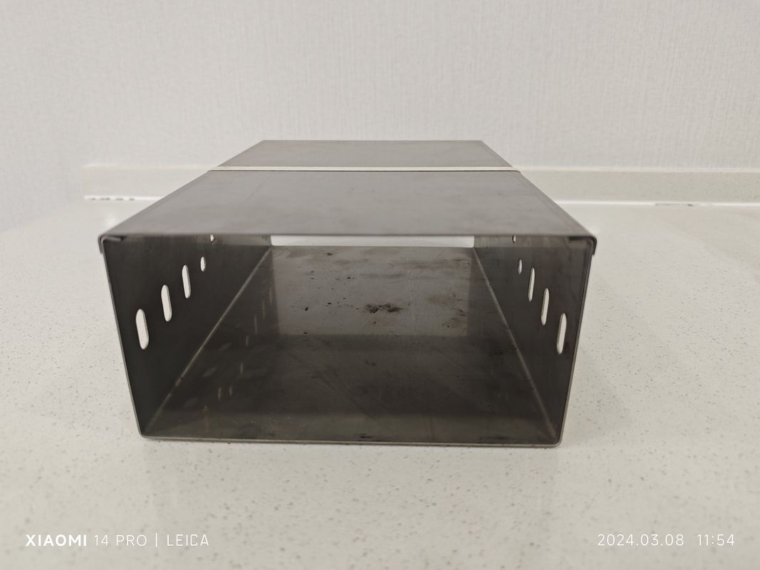 Caixa de cabos de malha galvanizada a quente de largura 50 mm - 1000 mm para construção